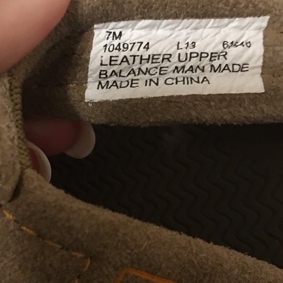 Sperry Flip Flops Excellent Condition - Picture 2 of 3